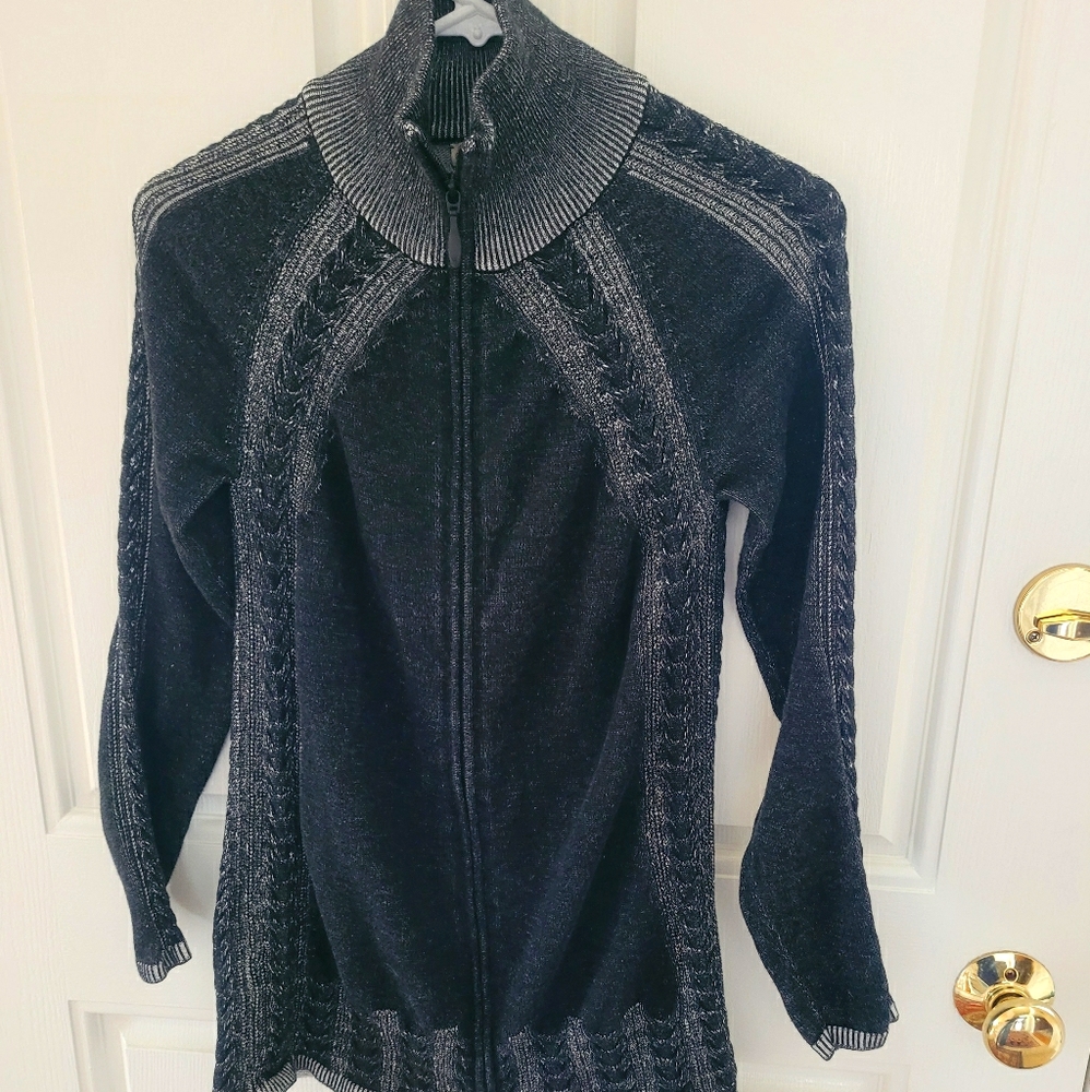 Organic cotton sweater